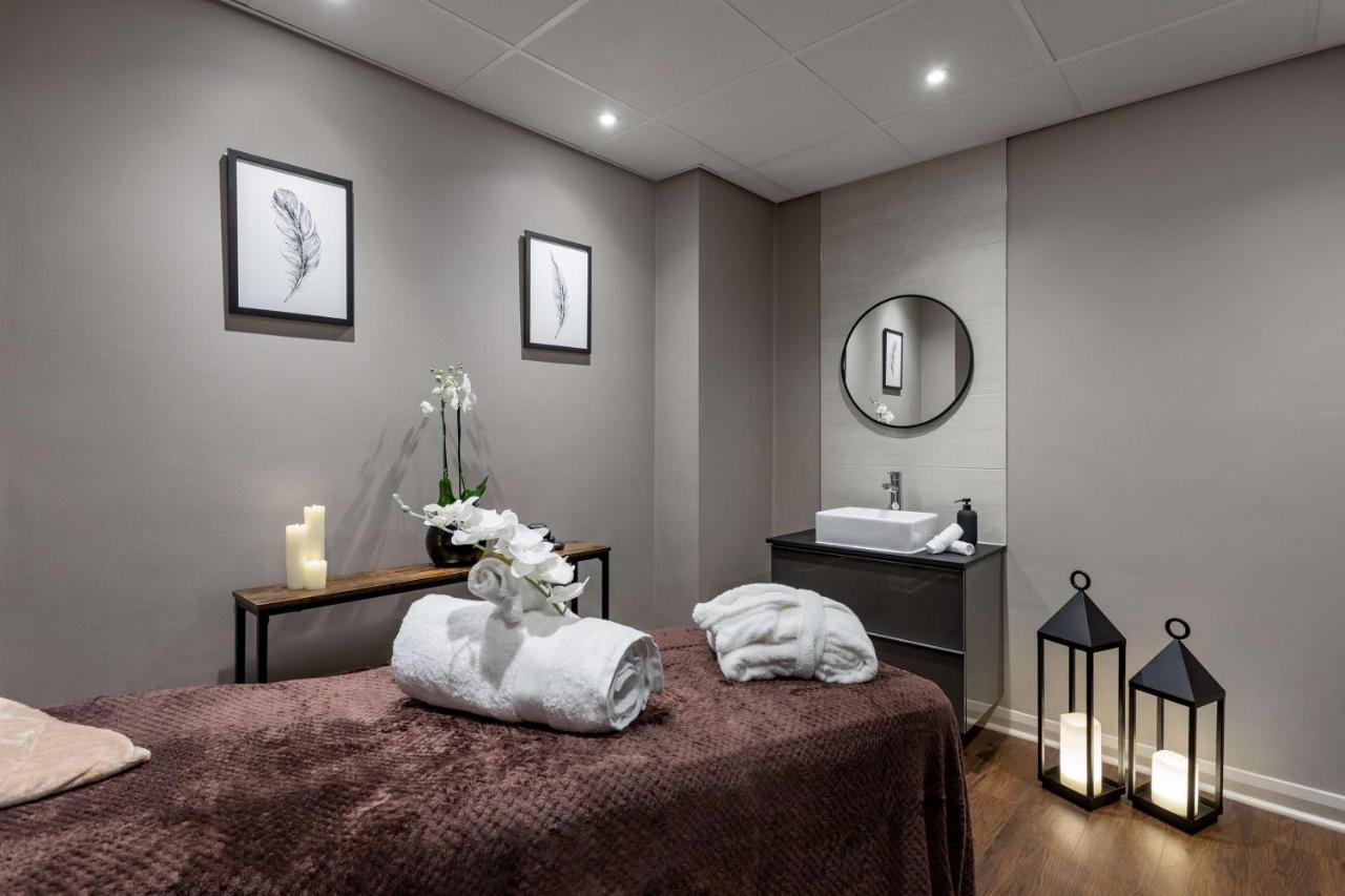 Radisson Blu London Stansted Airport Станстед Маунтфитчет