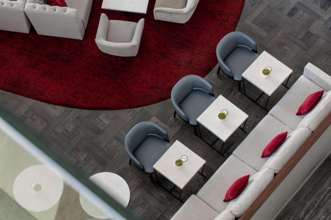 Radisson Blu London Stansted Airport Отель 4*